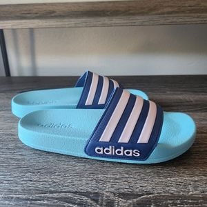 Adidas Adilette Comfort Sandal Slides Girls sz 2 euc light blue navy stripe